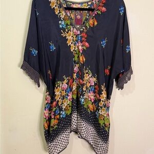 Johnny Was Araxi Silk Floral Women’s Tunic- black wjth floral and polka dots